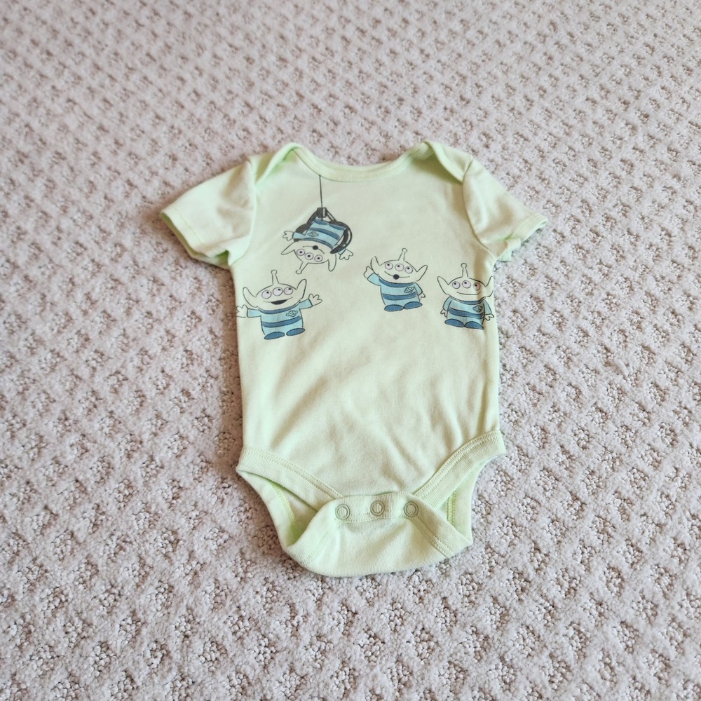 Disney Toy Story Alien Baby Bodysuit Green size 6 Months